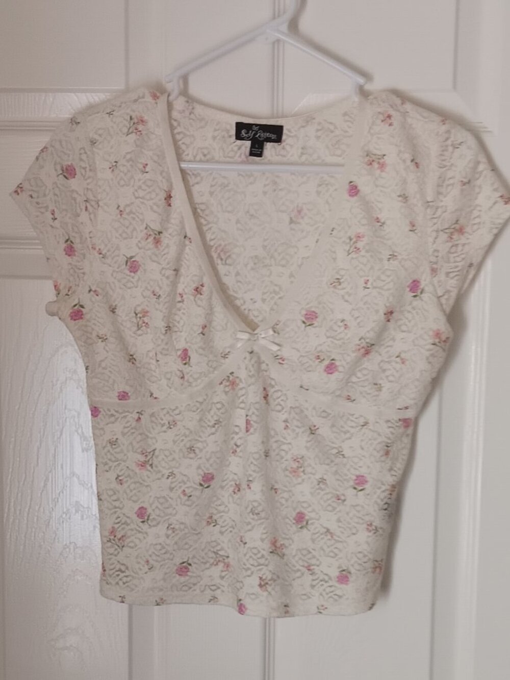 Lace Floral Snug Top